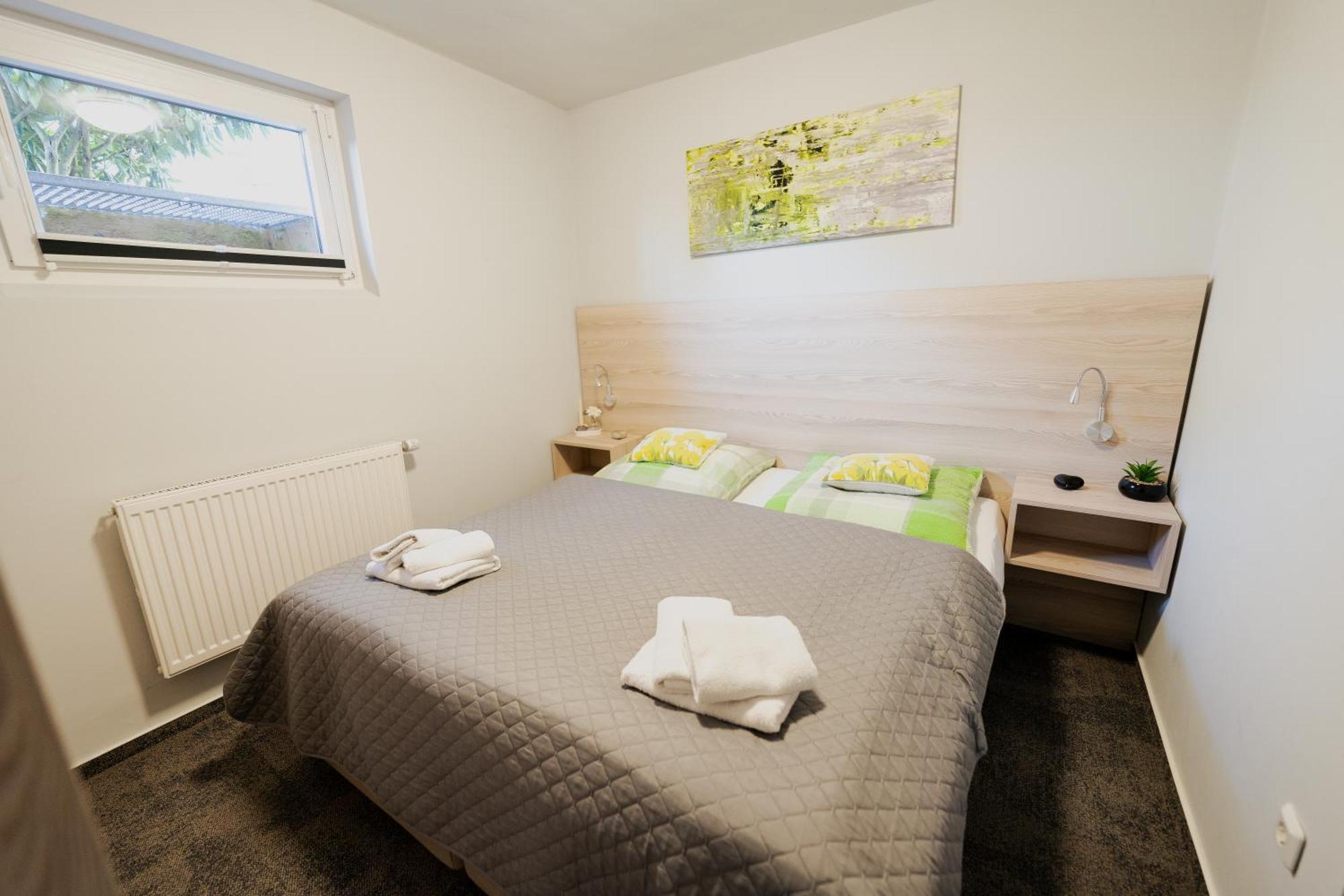 Ferienhaus Schoene Aussicht Ferienwohnung Gruen Hemfurth-Edersee Eksteriør billede