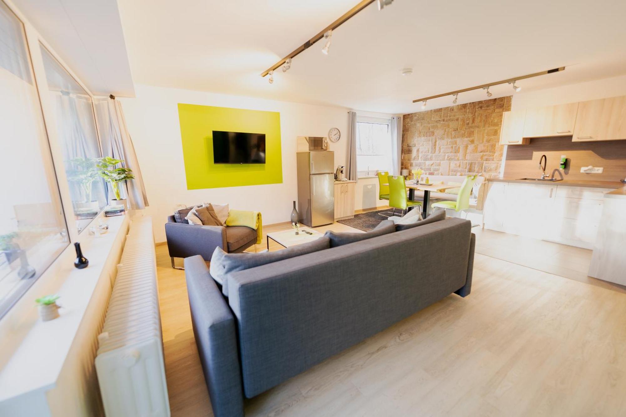Ferienhaus Schoene Aussicht Ferienwohnung Gruen Hemfurth-Edersee Eksteriør billede